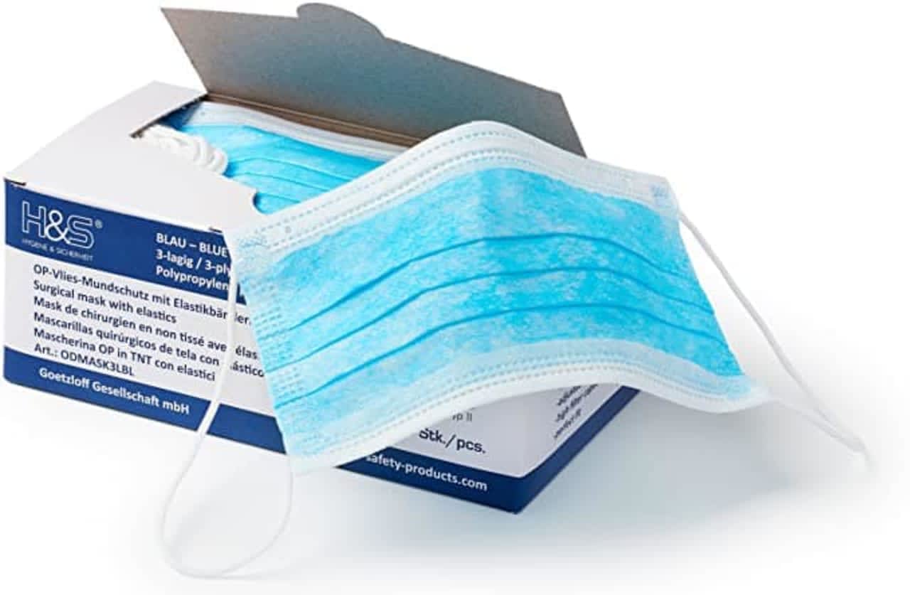 Westport residents can pick up free surgical masks during a special event.