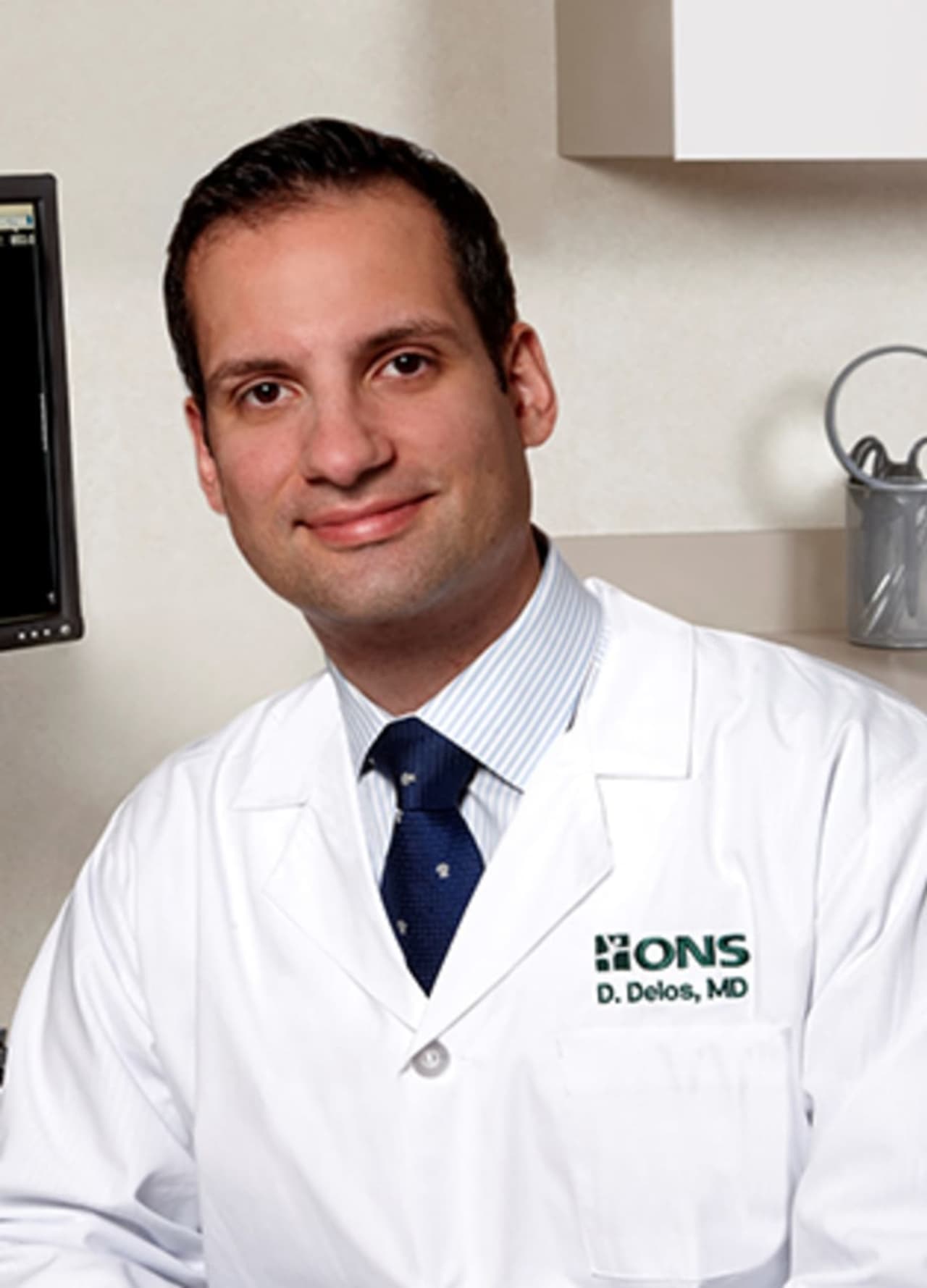 Demetris Delos, MD, is an orthopaedic knee surgeon at ONS.