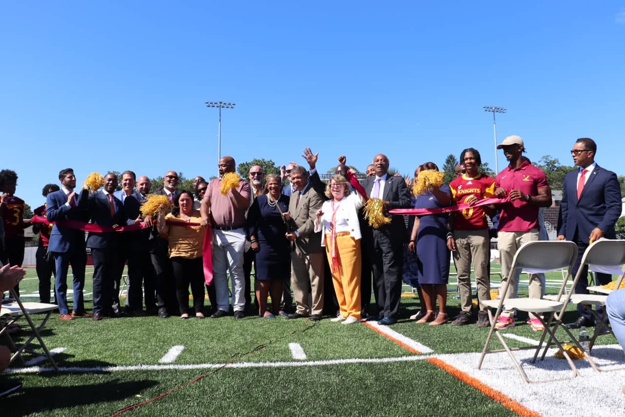Officials unveiled the long-awaited new Memorial Field Complex in Mount Vernon.