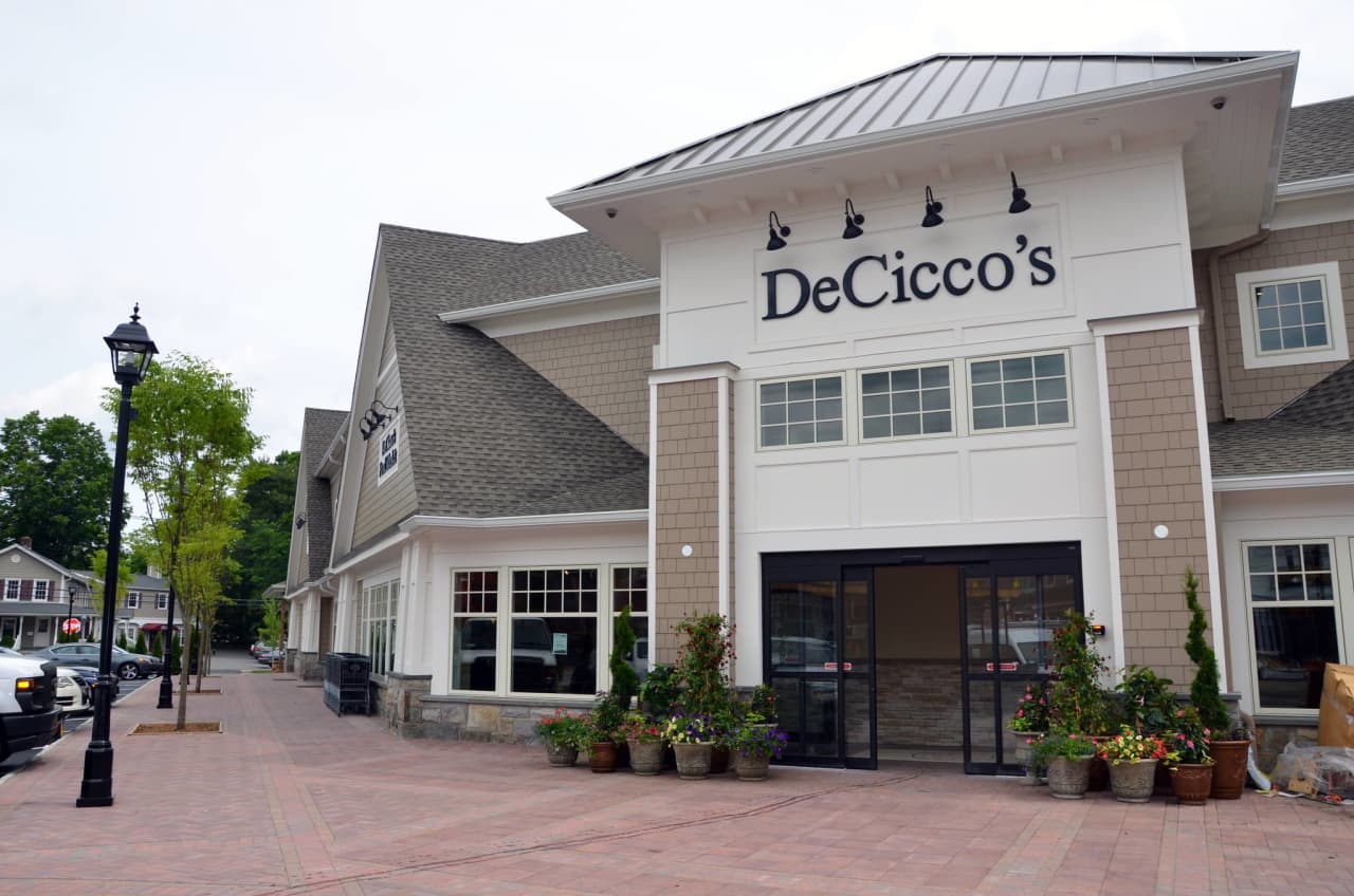 DeCicco's in Armonk