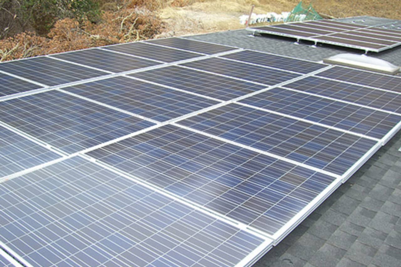 An energy company producing solar panels is set to open in Suffern in 2016.