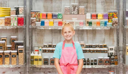 Pennsylvania 10 Year Old Joins Fresh Batch Of Bakers On FoodNetwork's Kids Baking Championship