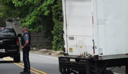 Stuck Truck Blocks NW Bergen Road