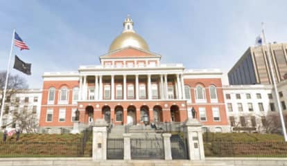 Mass Senate Approves Bill Allowing Undocumented Immigrants To Get Driver's Licenses