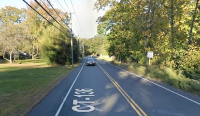 One Killed In Fairfield County Two-Vehicle Crash, Police Say
