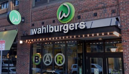 Wahlburgers Expanding To Connecticut With New Location At Foxwoods Resort Casino