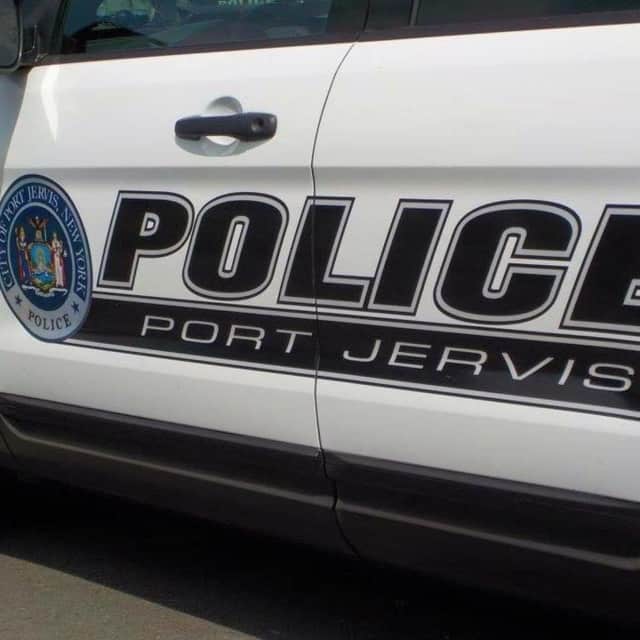 Police officers in Port Jervis were taken on a short chase with a Mount Vernon man.