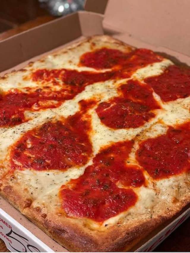 Amore Pizza By jack calandra is now open in Nutley.