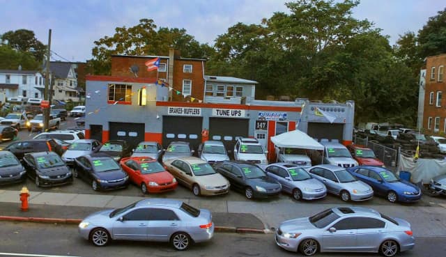 Garubo Auto Sales in Hartford