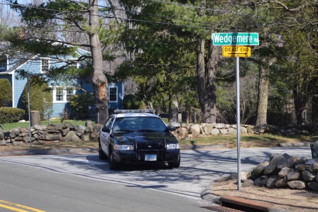 A neighbor found an injured cable repairman who fell off a roof Sunday in Stamford and called 911 for help, according to the Stamford Advocate.