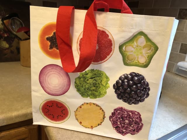 Stop & Shop in Westchester will be offering reusable bags with a plastic bag ban on the horizon.