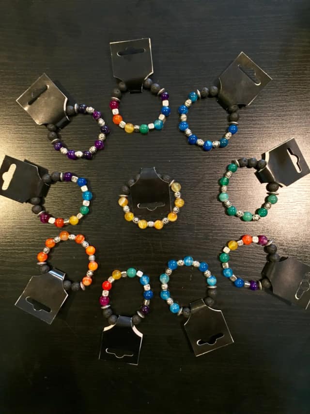 Radical Wellness and Go4theGoal have joined forces to bring "Courage Bracelets," a new product from Radical Wellness, to kids battling cancer at Hackensack University Medical Center.