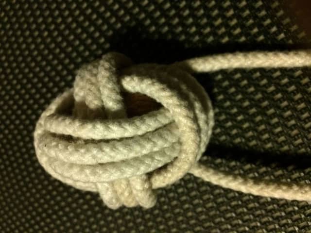 Monkey-fist knot