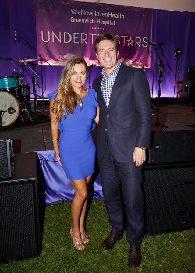 Nicole and Jeff Glor at the 2018 Under the Stars event. The CBS Evening News anchor will return as emcee for the Greenwich Hospital benefit May 17.