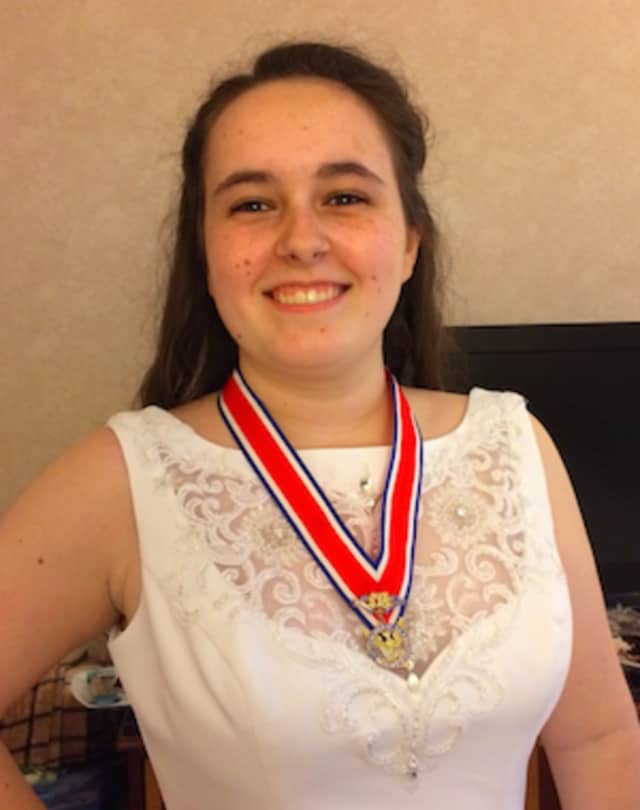 Captain Stephen Betts Society of Children of the American Revolution (C.A.R.) is pleased to announce that Caileigh Sarah Murray was elected to the position of National Librarian.