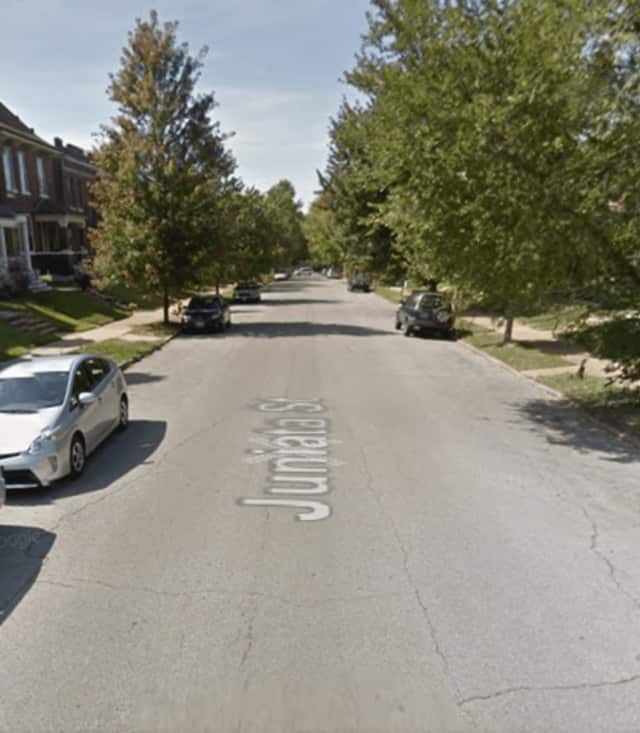 A Pound Ridge man was shot and killed while visiting his new grandchild on the 3800 block of Juniata Street in St. Louis (shown here).