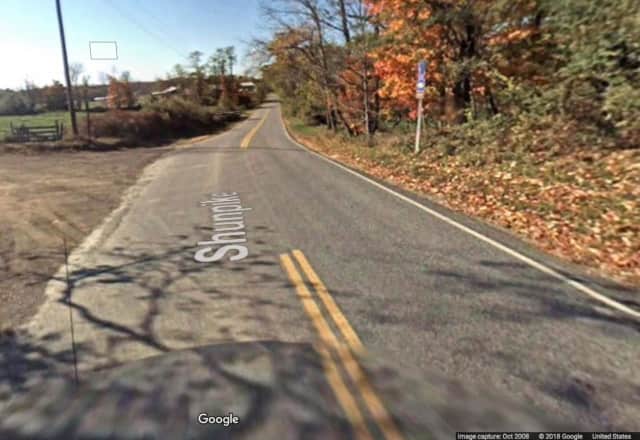 A Connecticut man was killed in a single-vehicle crash in the town of Washington.
