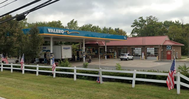 Valero at 222 Route 202 in Flemington