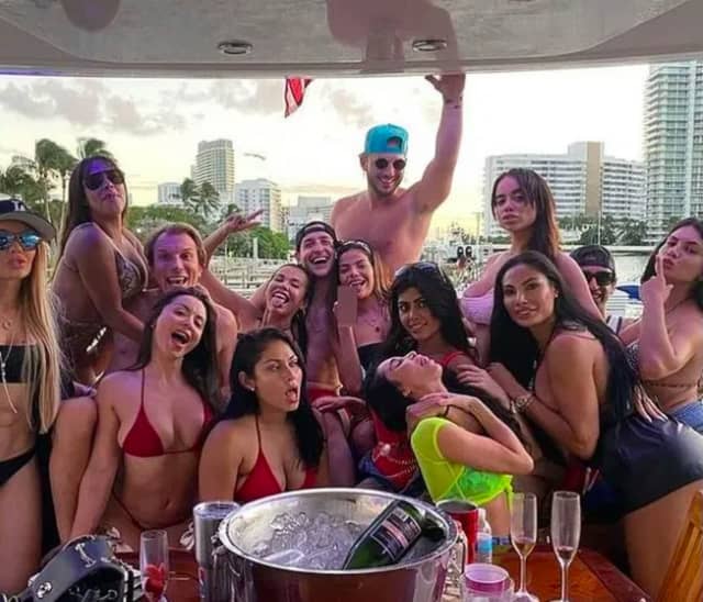 Photos of Dr. Mike Varshavski, seen partying earlier this month in a black snapback, have surfaced, sparking outrage among his of his followers.