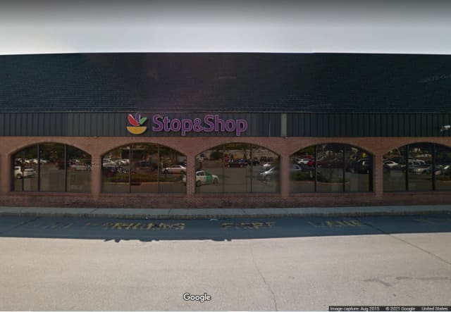 Stop & Shop storefront