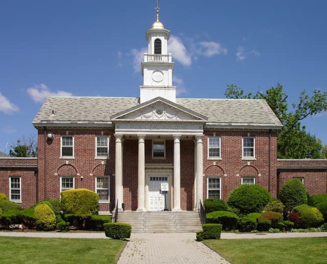 The Teaneck Municipal Building, where the Township Council meets.
