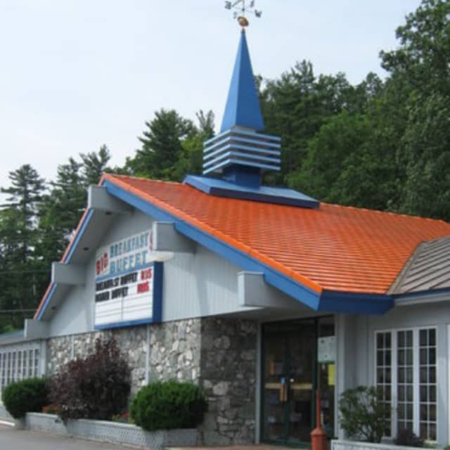 Howard Johnson's Restaurant on Route 9 in Lake George.