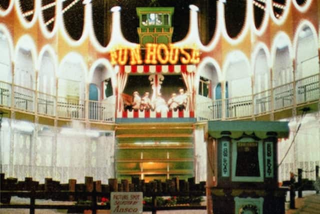 "The Kittens" once performed onstage at the Palisades Amusement Park.