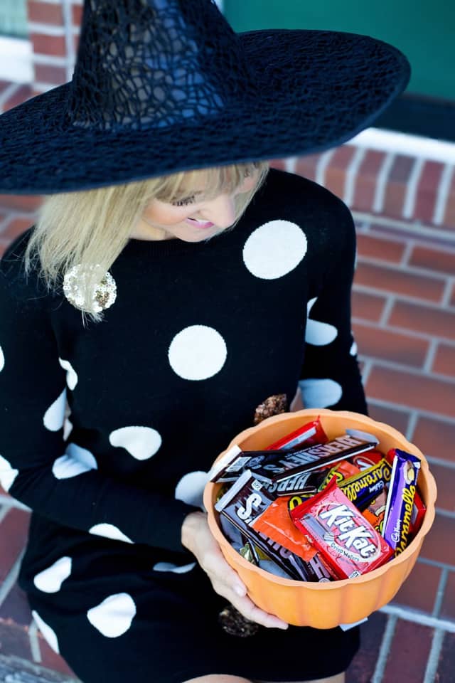 New guidelines for the Centers for Disease Control & Prevention (CDC) are discouraging trick-or-treating on Halloween.