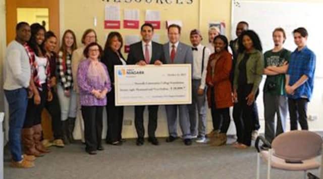 The First Niagara Foundation recently presented a $28,000 grant to the Norwalk Community College Foundation.