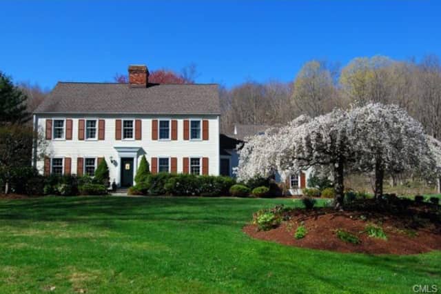 The home at 100 Pheasant Run Road in Wilton recently sold for $930,000.