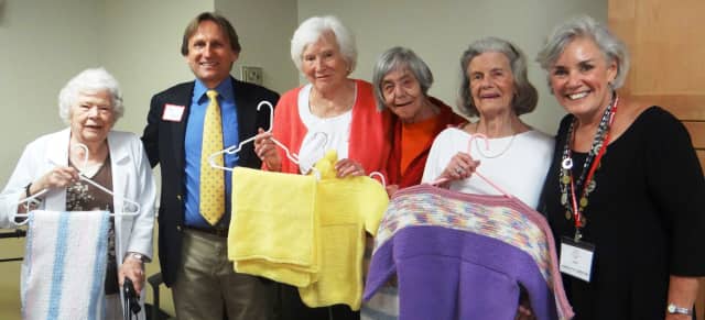 P2P Board President Per Sekse (second from left) and Executive Director Ceci Maher (far right) with Atria residents [l-r] Clarice Flagg, Irene Nepsha, Bobbi Sickels and Noa Politi (Not pictured: Elizabeth Wurtzell)