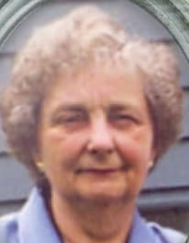 Linda McKim, 80, a longtime resident of Cortlandt Manor, died Wednesday, April 22.