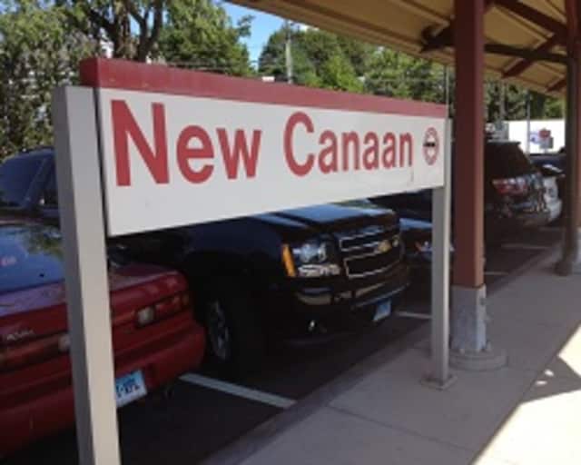 Metro-North Railroad will provide substitute bus services between the New Canaan and Stamford stations for select trains on Fridays, beginning July 31, and for all trains on Saturdays and Sundays through Aug. 23.