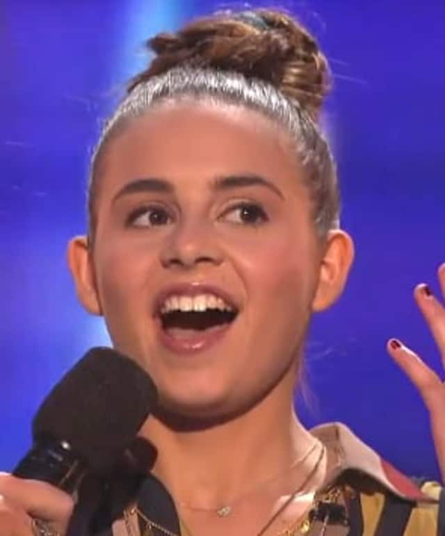 Mamaroneck 13-year-old Carly Rose Sonenclar returns to "X Factor" on Wednesday night. She'll be singing a song by Beyonce.