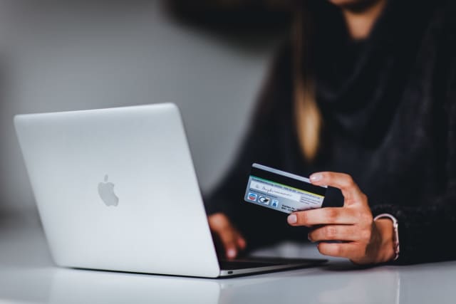Shoppers looking for holiday deals online are being warned that thousands of fake websites are popping up every week and stealing money from consumers, according to cybersecurity experts.