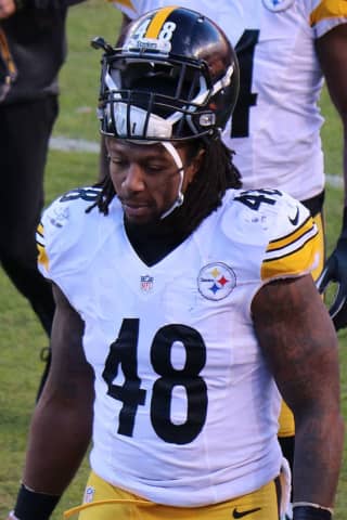 Former Pittsburgh Steeler Charged With Assault For Fight Over Phone At Walgreens In Tennessee