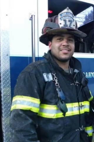 Hudson Valley Firefighter Who Died Saving Lives Is Honored With Medal Of Valor