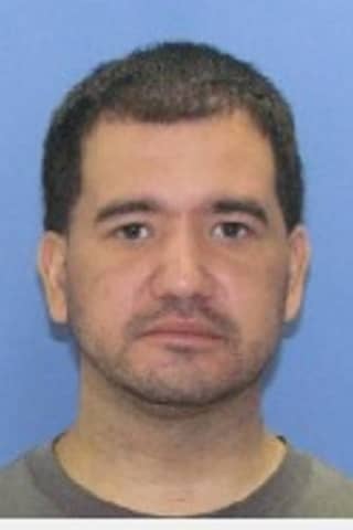 Police Search For Missing 40-Year-Old Connecticut Man