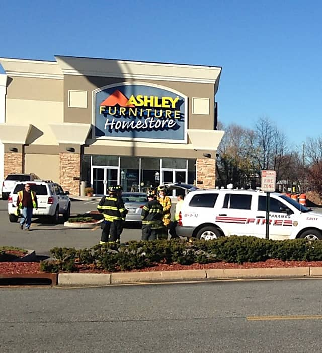 Gas Leak Forces Route 17 Store Evacuation In Paramus Paramus Daily Voice